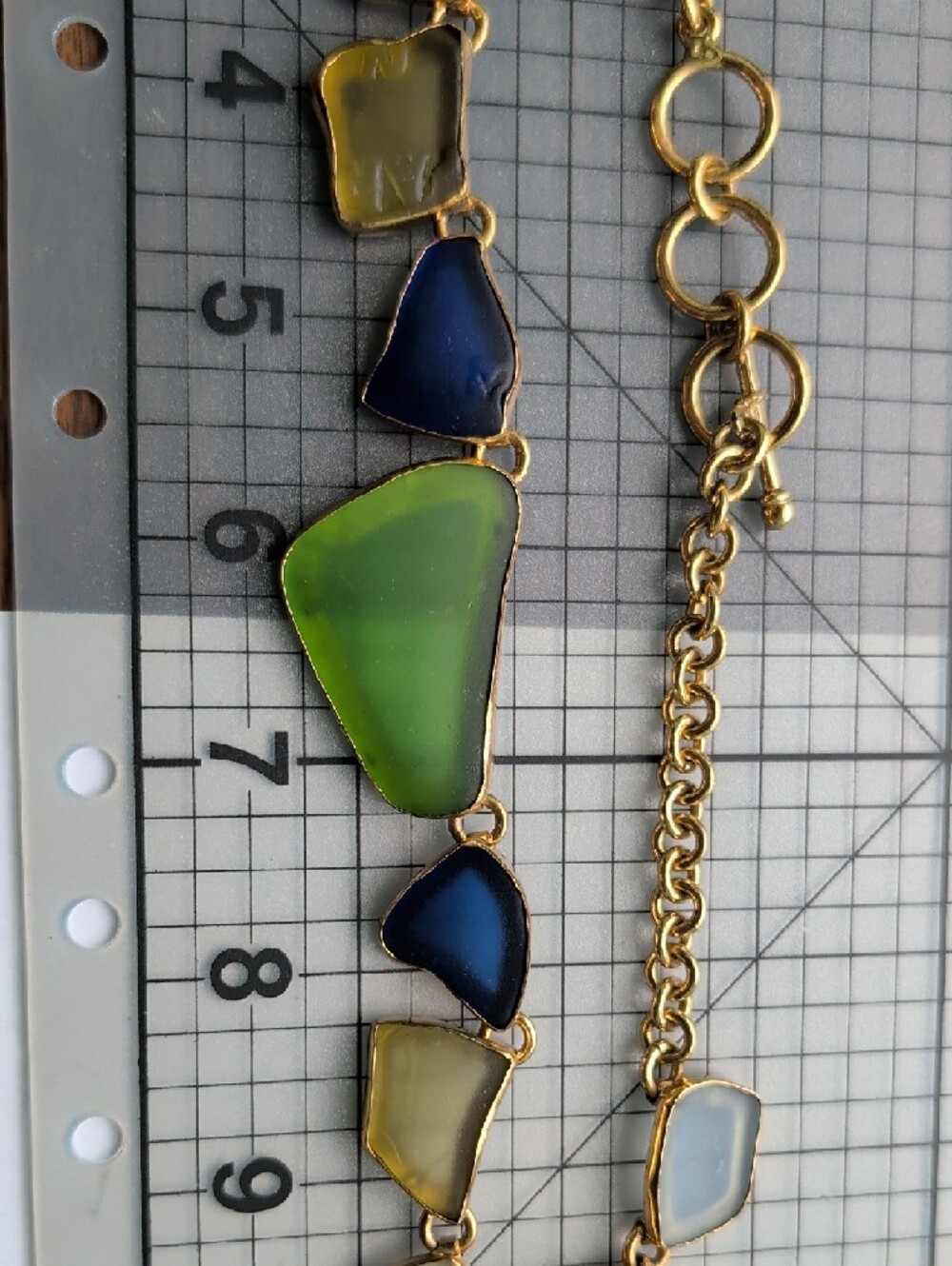 Charles Albert Multicolor Sea Glass Necklace with Green Center - Picture 6 of 9